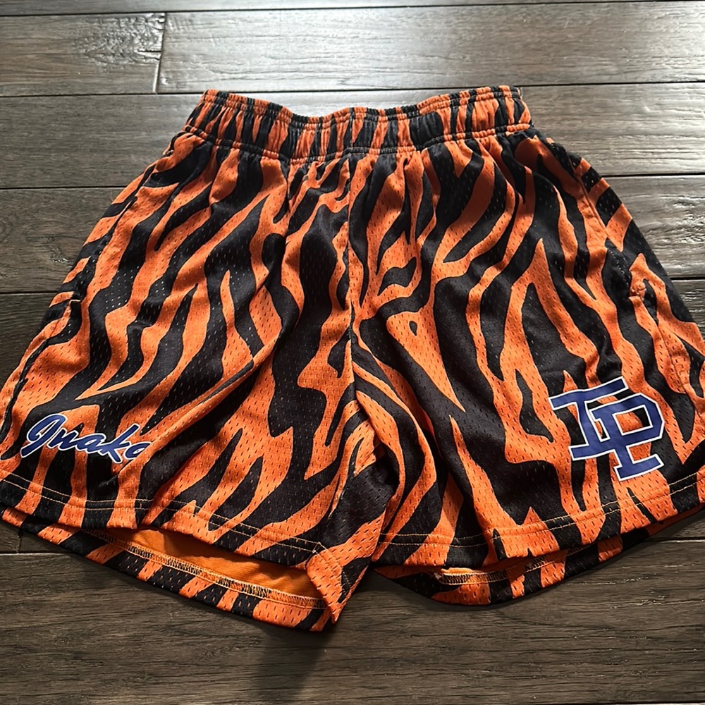 Inaka Power shorts
